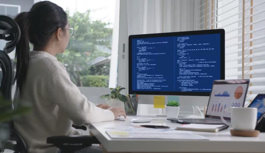 拉孜县企业数字化解决方案:机器学习赋能商业模式升级的核心路径